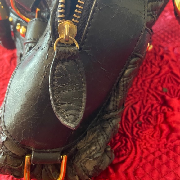 Peeling pleather purse - Picture 7 of 16